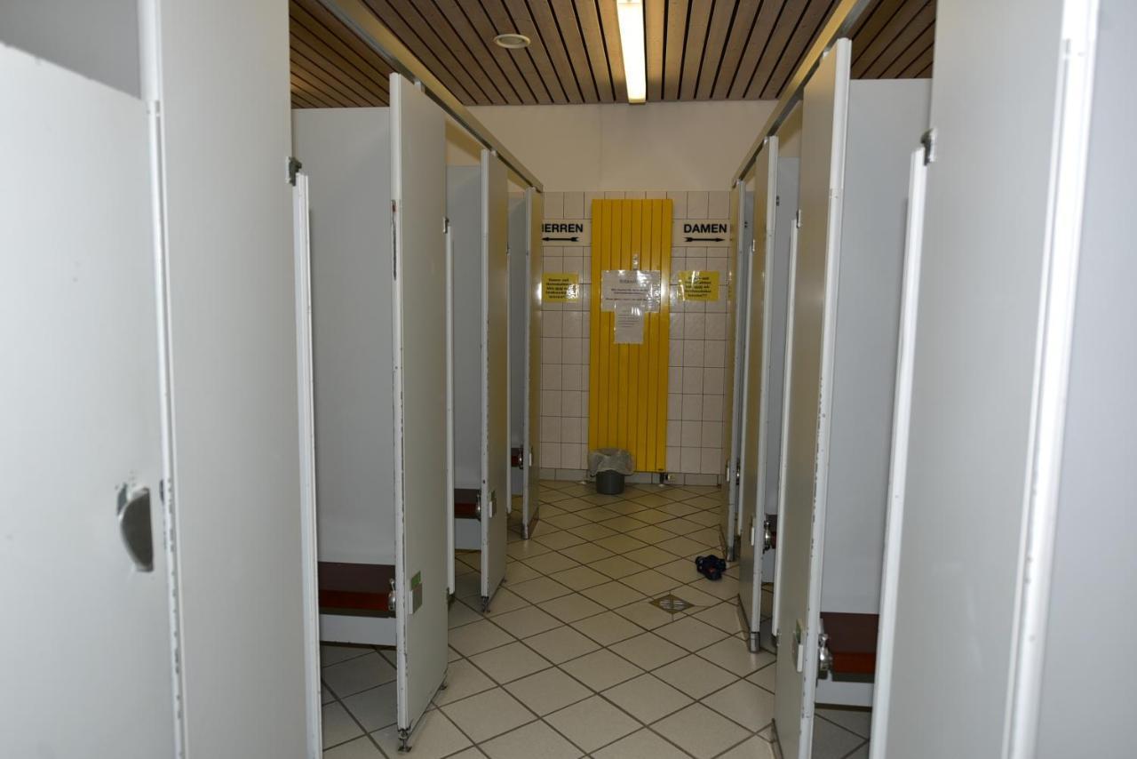 Ferienwohnung "Rodelnde Geiss" Mit Schwimmbad ブラウンラーゲ エクステリア 写真