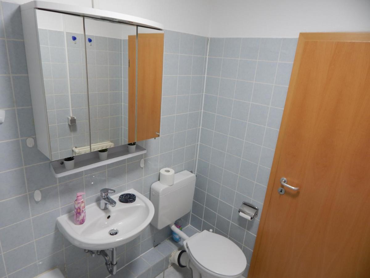 Ferienwohnung "Rodelnde Geiss" Mit Schwimmbad ブラウンラーゲ エクステリア 写真